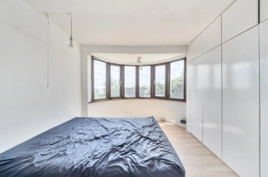 Buck Lane, Kingsbury - NW9 view 10