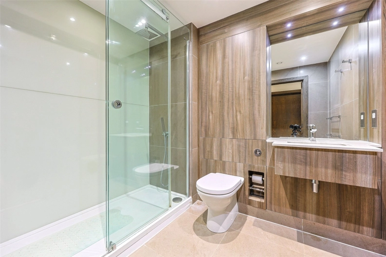 3 bedrooms apartments/flats to sale in Boulevard Drive, Beaufort Park, Colindale-image 9