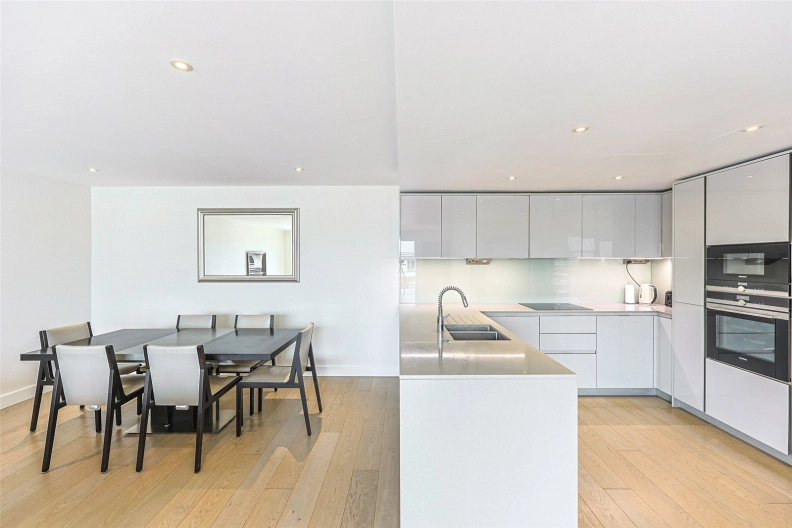 3 bedrooms apartments/flats to sale in Boulevard Drive, Beaufort Park, Colindale-image 12