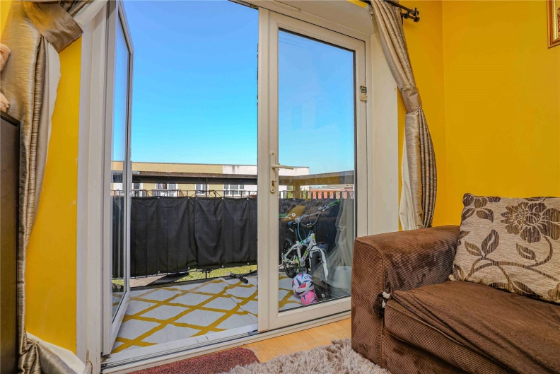 2 bedrooms apartments/flats to sale in Featherstone Road, Southall-image 14