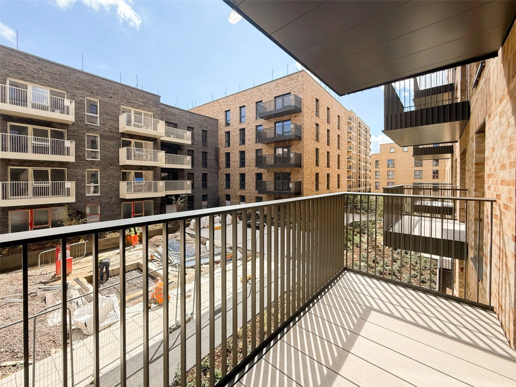 1 bedroom apartments/flats for sale in Donovan Way, Harrow - HA1 view 12