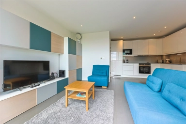 Lismore Boulevard, Colindale Gardens, Colindale NW9 image 4