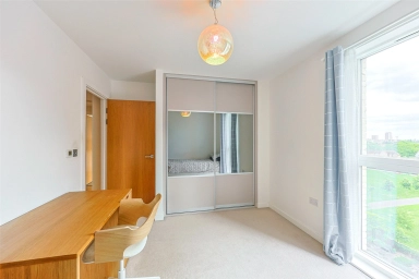 Lismore Boulevard, Colindale Gardens, Colindale NW9 image 8