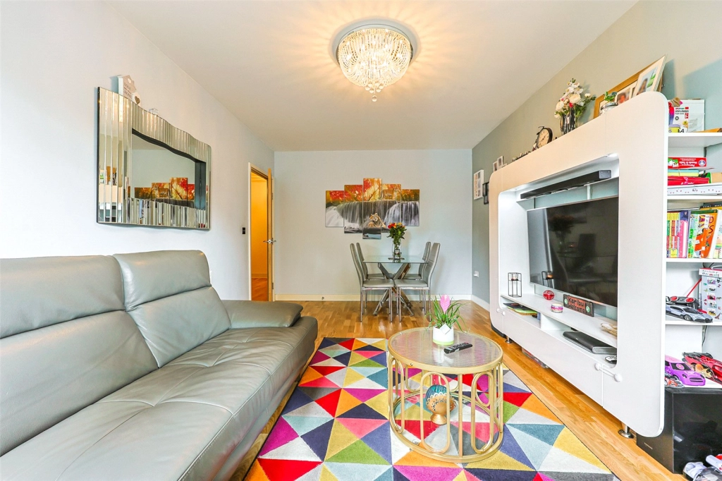 2 bedrooms apartments/flats for sale in Guardian Avenue, Colindale - NW9 view 2