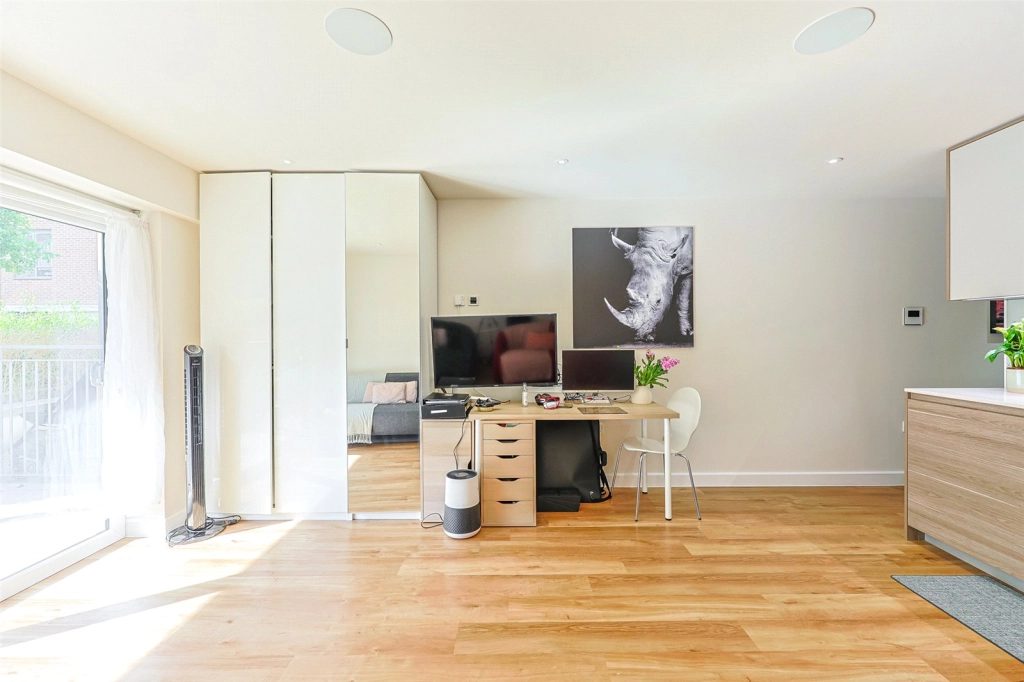 Studio apartments/flats for sale in Boulevard Drive, Beaufort Park, Colindale - NW9 view 6