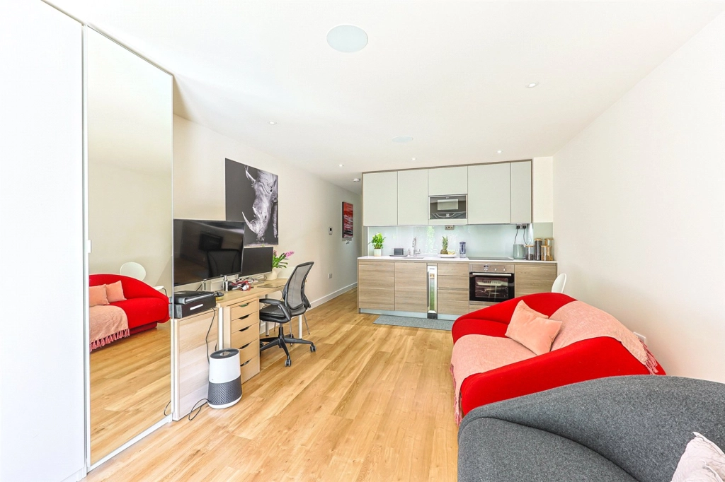 Studio apartments/flats for sale in Boulevard Drive, Beaufort Park, Colindale - NW9 view 5