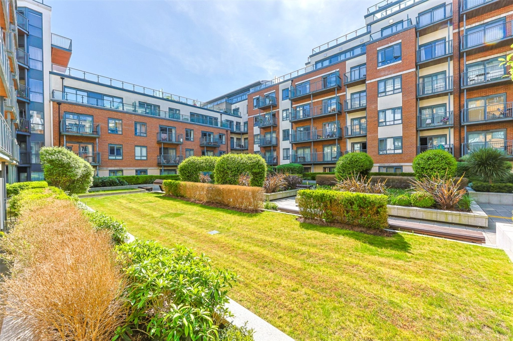 Studio apartments/flats for sale in Boulevard Drive, Beaufort Park, Colindale - NW9 view 10