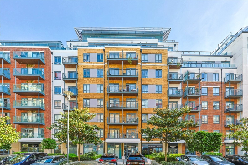 Studio apartments/flats to sale in Boulevard Drive, Beaufort Park, Colindale-image 1