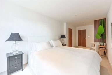 Longfield Avenue, Ealing W5 image 2
