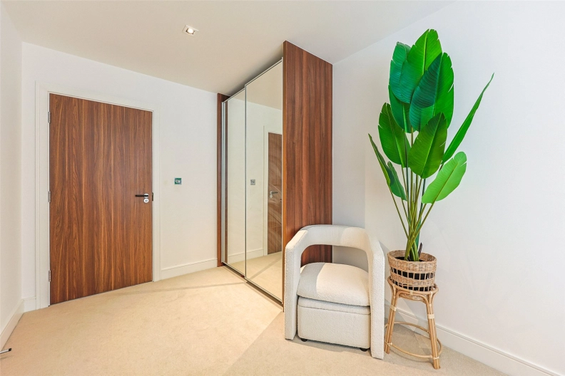 2 bedrooms apartments/flats to sale in Longfield Avenue, Ealing-image 12