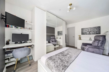 Lismore Boulevard, Colindale Gardens, Colindale NW9 image 3