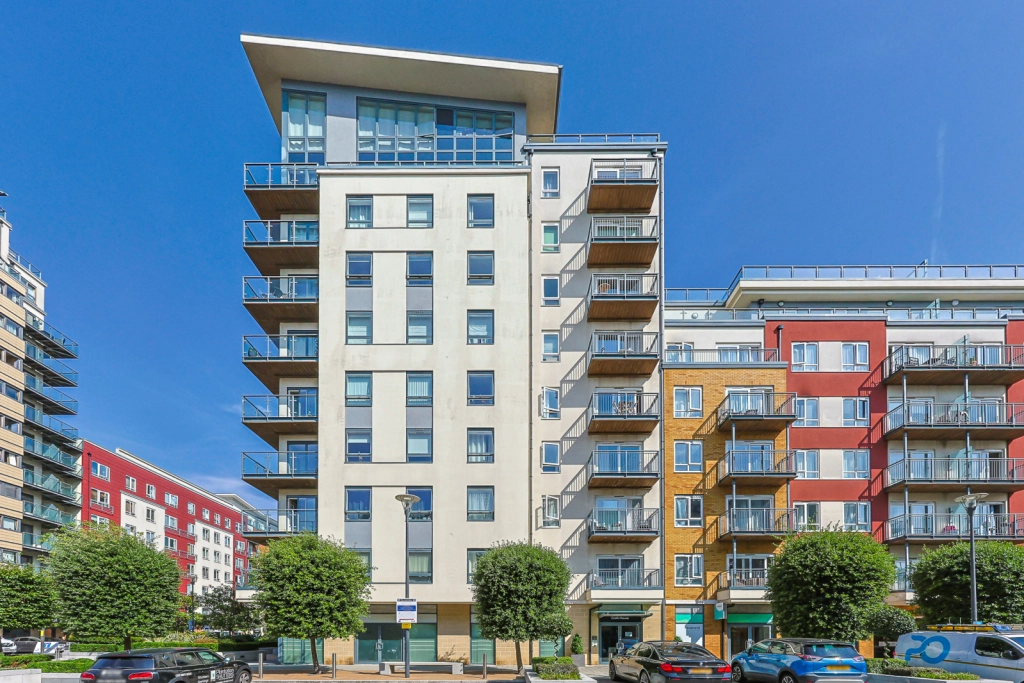 2 bedrooms apartments/flats for sale in Heritage Avenue, Beaufort Park, Colindale - NW9 view 1