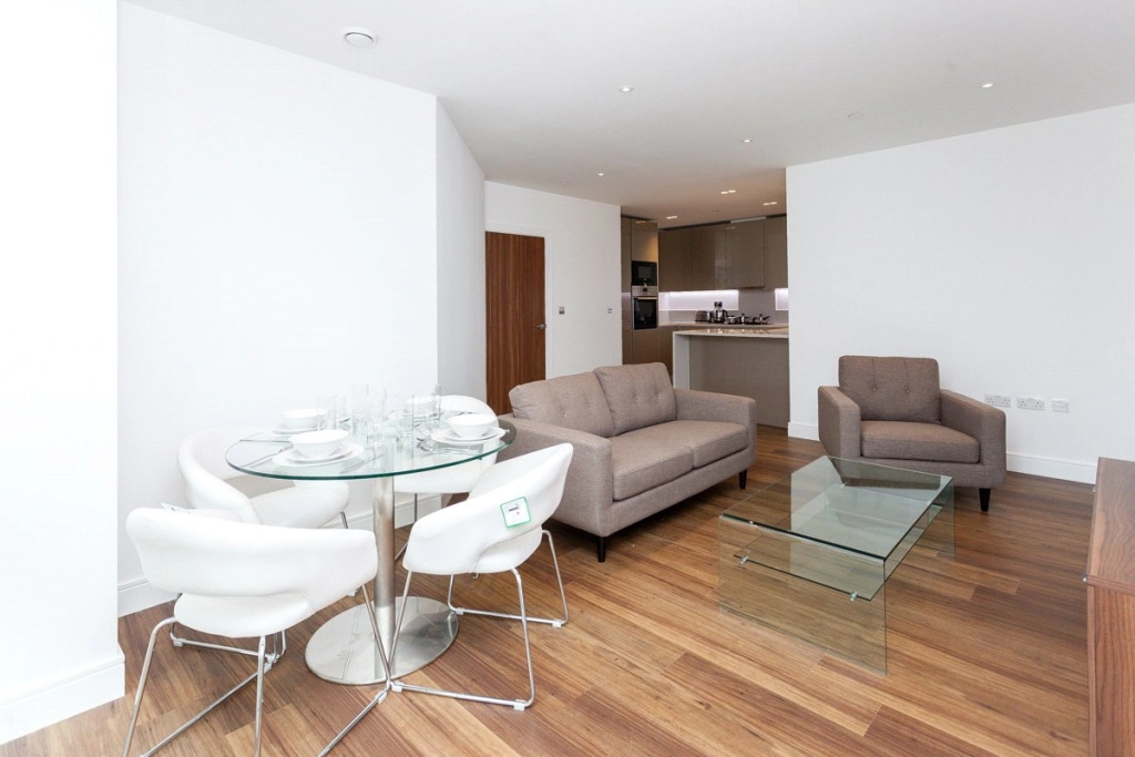 1 bedroom apartments/flats for sale in Longfield Avenue, Ealing - W5 view 3