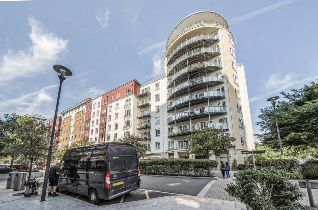 5 bedrooms apartments/flats for sale in Boulevard Drive, Beaufort Park - NW9 view 22