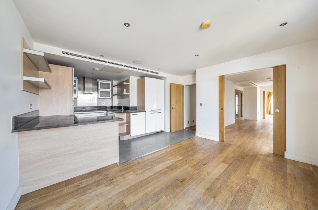 5 bedrooms apartments/flats for sale in Boulevard Drive, Beaufort Park - NW9 view 17