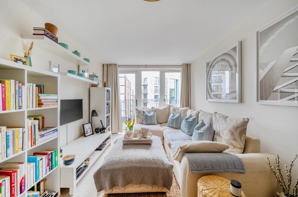 1 bedroom apartments/flats for sale in Charcot Road, Colindale - NW9 view 11