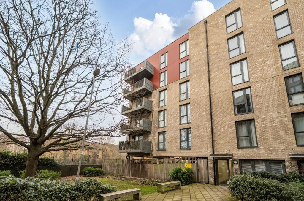 1 bedroom apartments/flats for sale in Charcot Road, Colindale - NW9 view 18