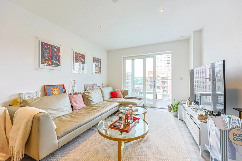 2 bedrooms apartments/flats to sale in Hoy Close, Colindale Gardens, Colindale-image 2