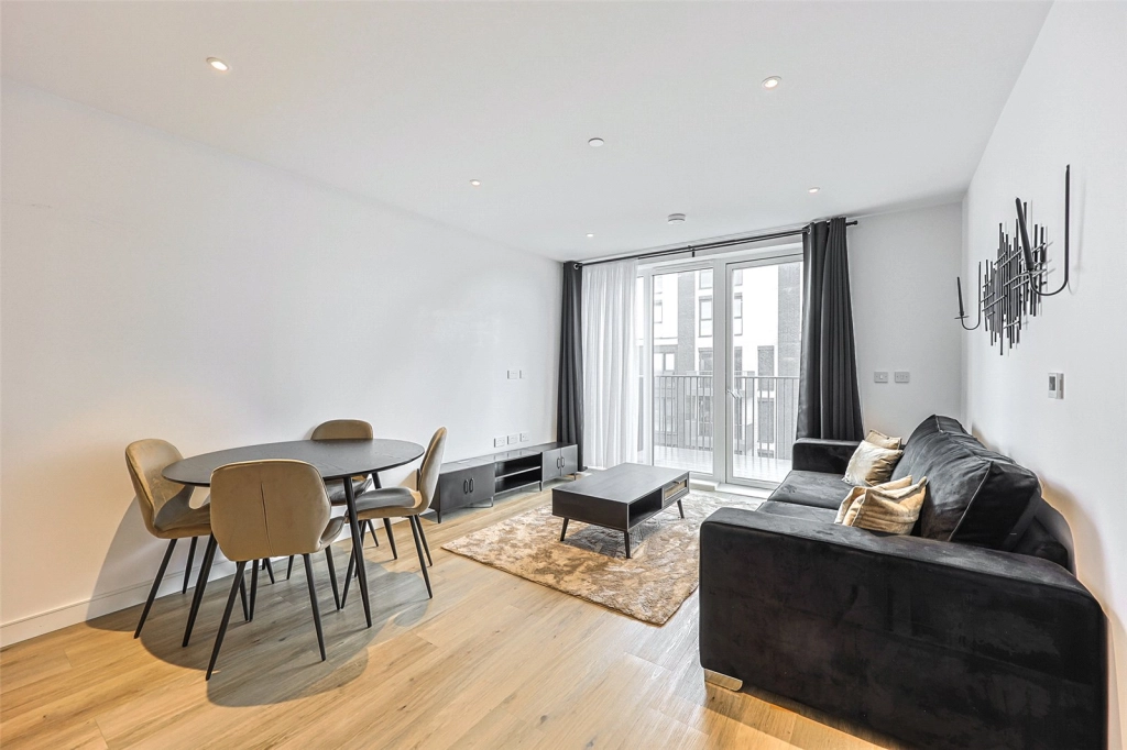 1 bedroom apartments/flats for sale in Cedrus Avenue, Southall - UB1 view 13