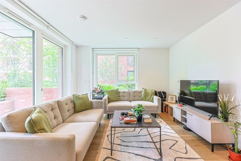 1 bedroom apartments/flats to sale in Cedrus Avenue, Southall-image 1