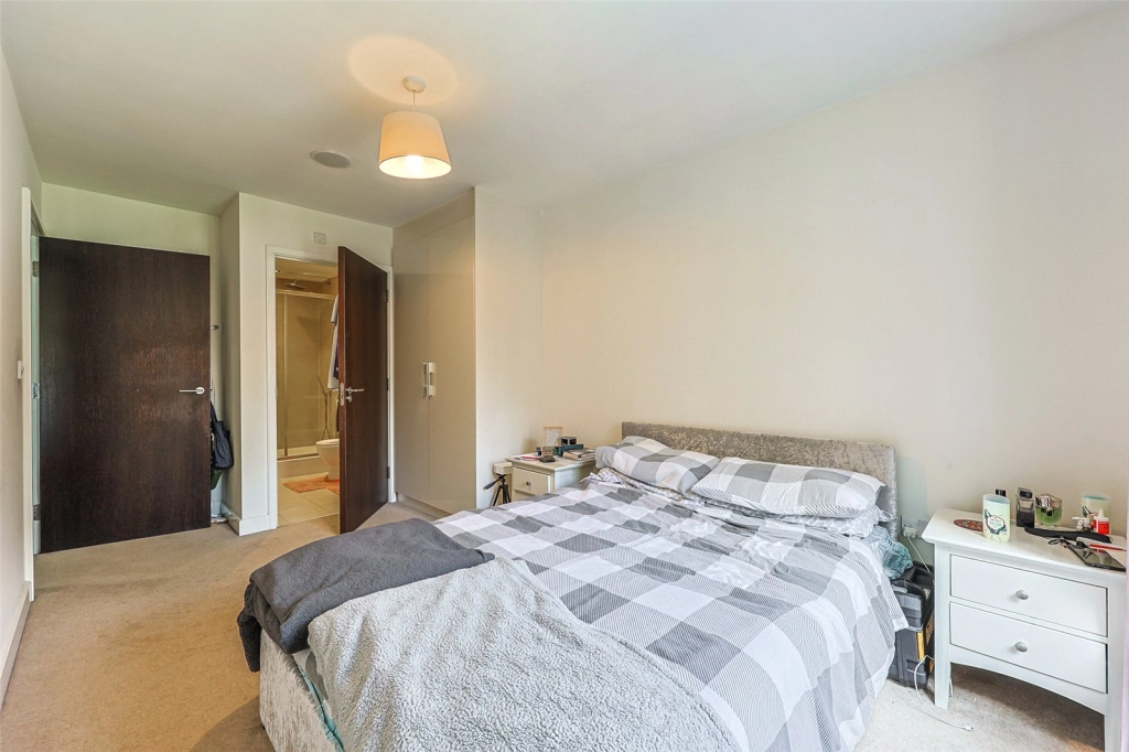 2 bedrooms apartments/flats for sale in Aerodrome Road, Beaufort Park, Colindale - NW9 view 6