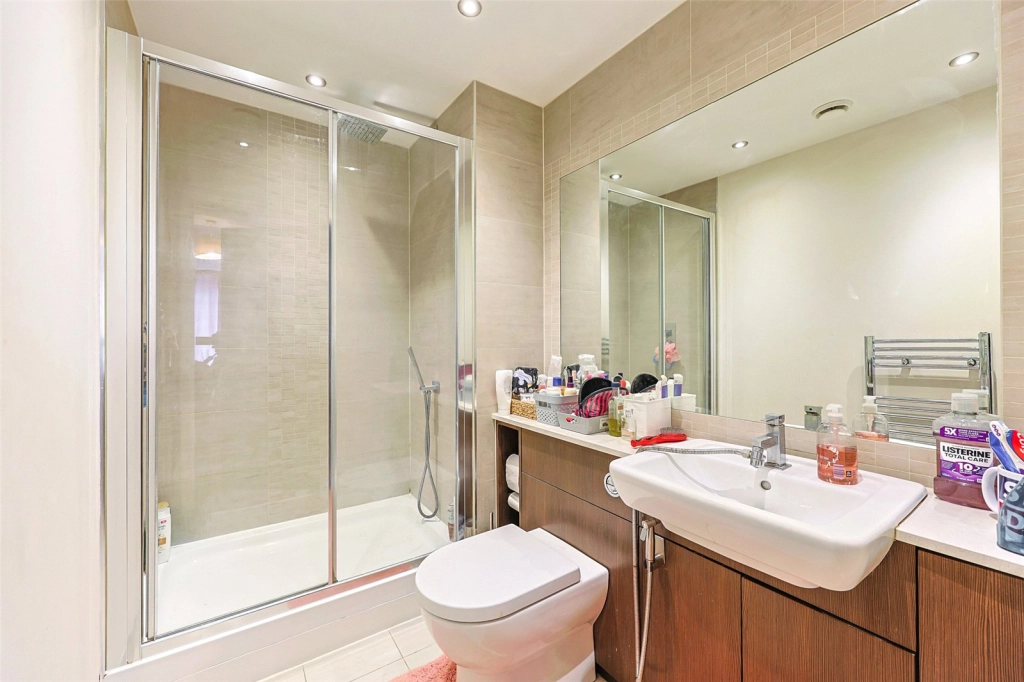 2 bedrooms apartments/flats for sale in Aerodrome Road, Beaufort Park, Colindale - NW9 view 14