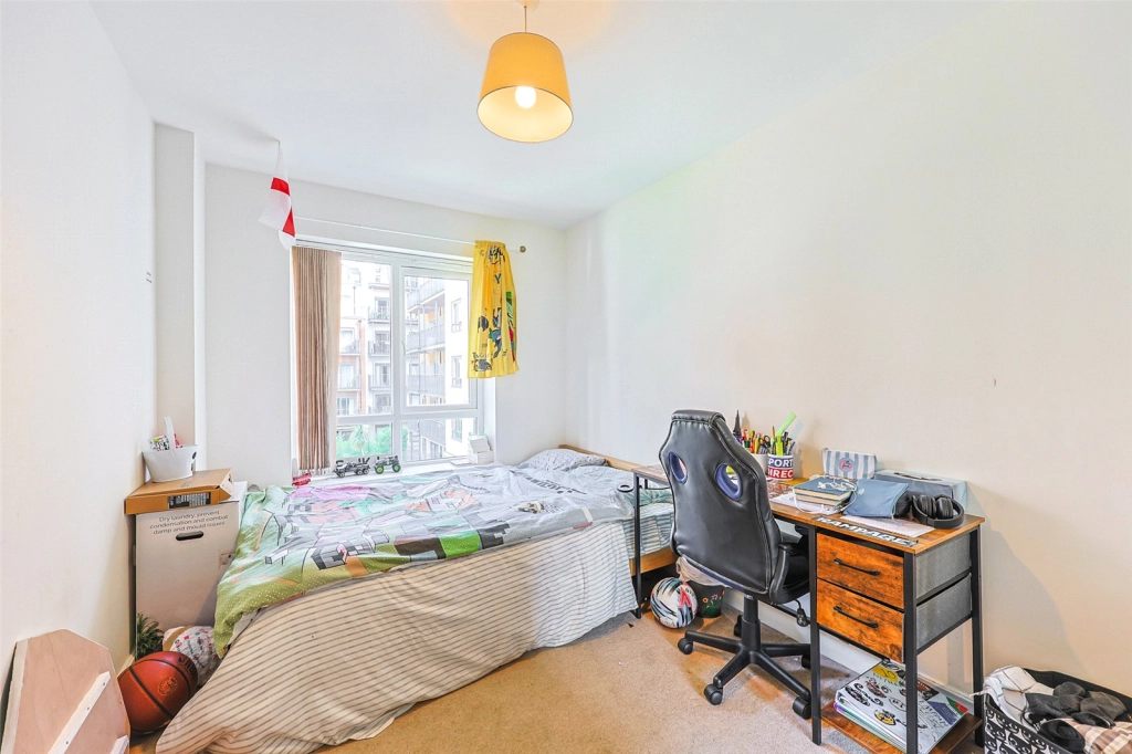 2 bedrooms apartments/flats for sale in Aerodrome Road, Beaufort Park, Colindale - NW9 view 15