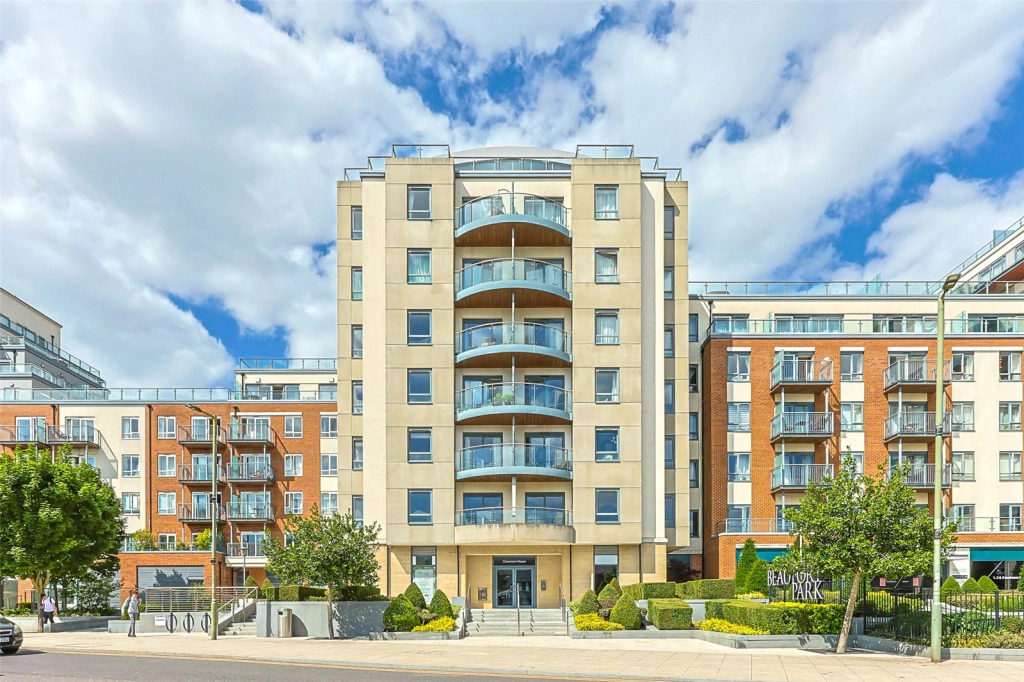 2 bedrooms apartments/flats for sale in Aerodrome Road, Beaufort Park, Colindale - NW9 view 5