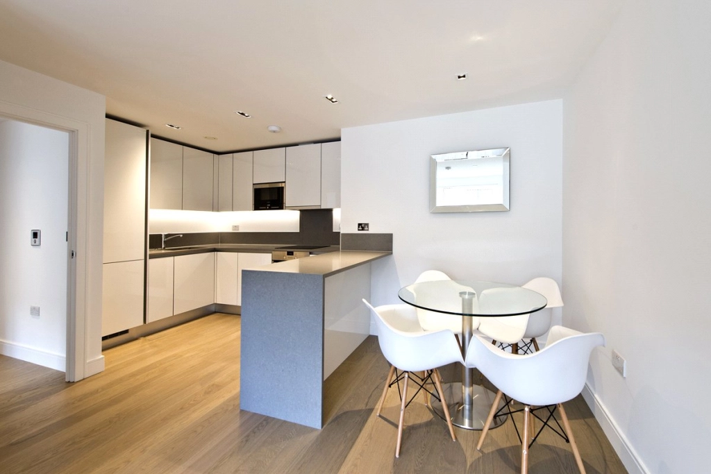 2 bedrooms apartments/flats to sale in Longfield Avenue, Ealing-image 1