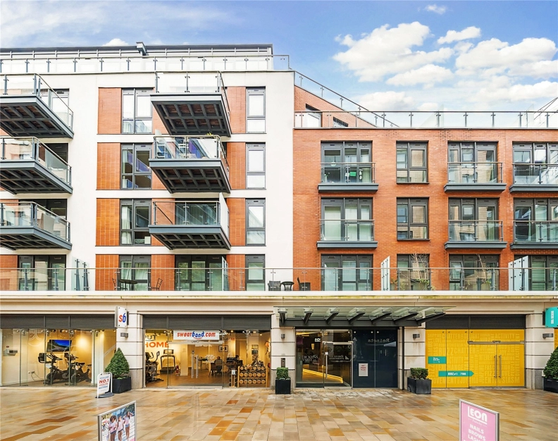 2 bedrooms apartments/flats to sale in Longfield Avenue, Ealing-image 1