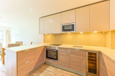 Commander Avenue, Beaufort Park, Colindale, NW9