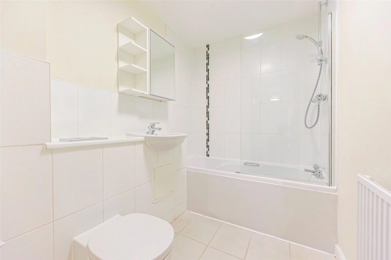 2 bedrooms apartments/flats to sale in Tanner Close, Colindale-image 8
