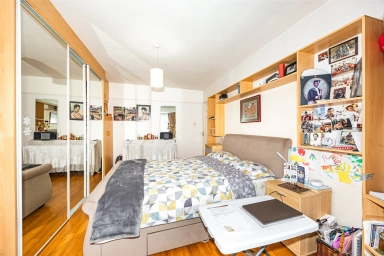 Colin Close, Colindale - NW9 view 26