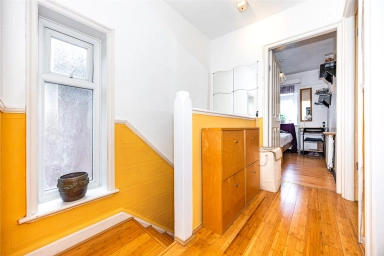 Colin Close, Colindale - NW9 view 28