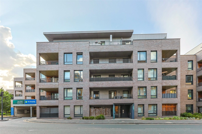 1 bedroom apartments/flats to sale in Grove Park, Colindale-image 1