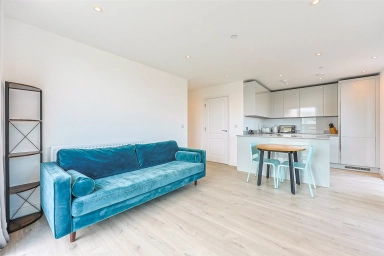 Lismore Boulevard, Colindale Gardens, Colindale NW9 image 14