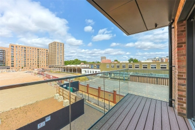 Lismore Boulevard, Colindale Gardens, Colindale NW9 image 9