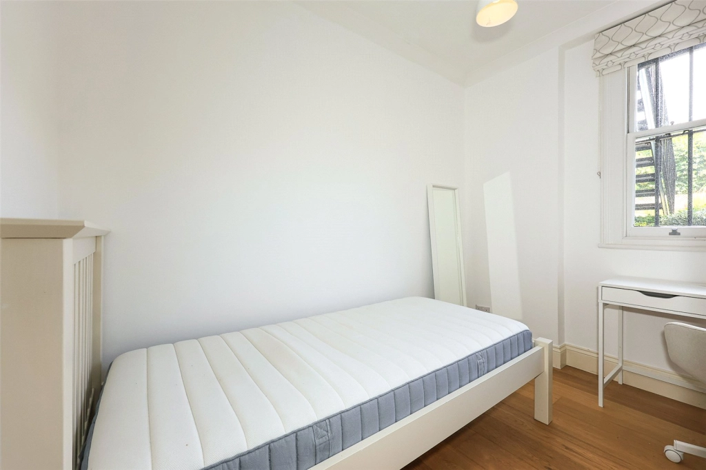 3 bedrooms apartments/flats for sale in Castlebar Road, Ealing - W5 view 16