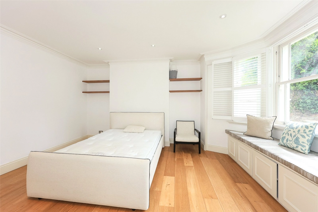 3 bedrooms apartments/flats for sale in Castlebar Road, Ealing - W5 view 10