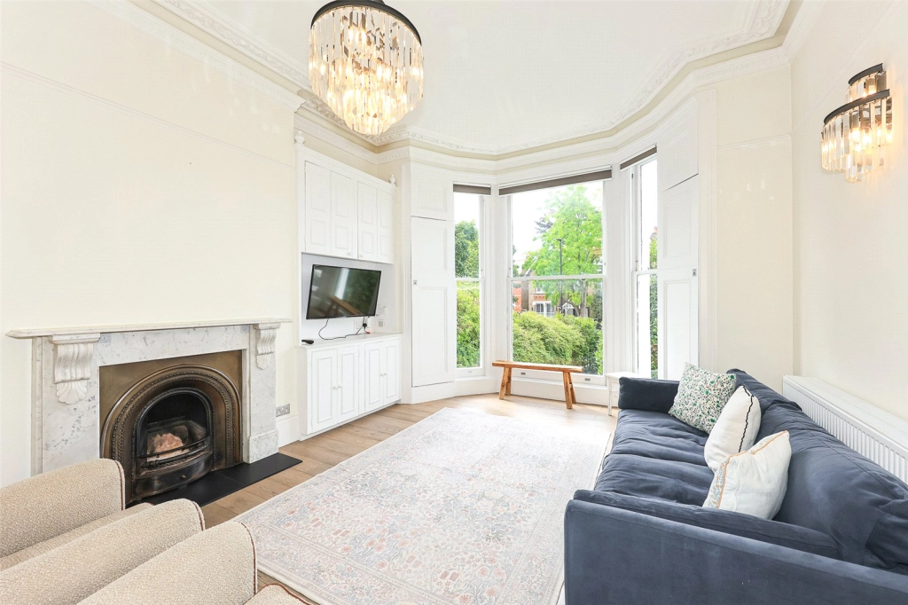 3 bedrooms apartments/flats for sale in Castlebar Road, Ealing - W5 view 3