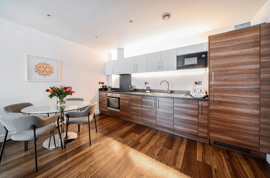 1 bedroom apartments/flats for sale in Longfield Avenue, Ealing - W5 view 7