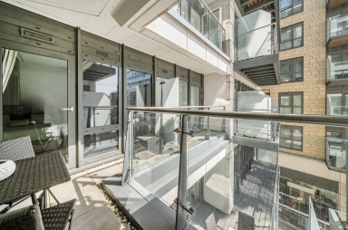 Longfield Avenue, Ealing - W5 view 12