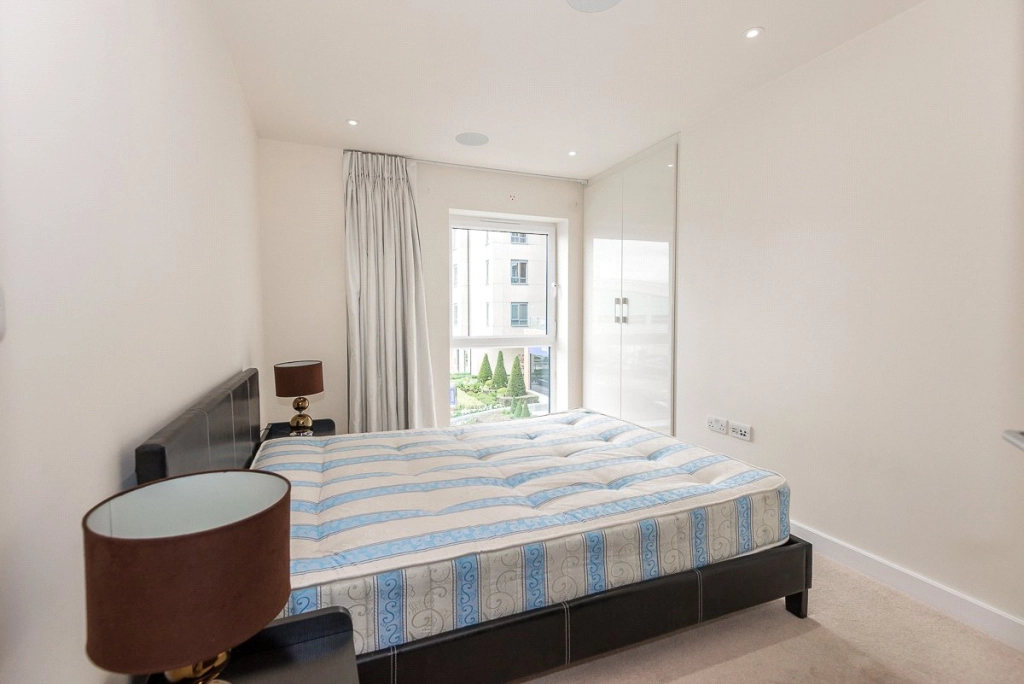 2 bedrooms apartments/flats for sale in Aerodrome Road, Colindale - NW9 view 10