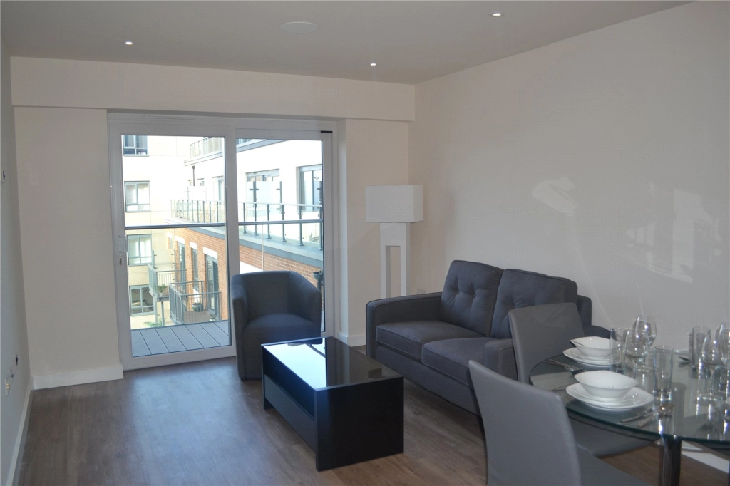 1 bedroom apartments/flats for sale in Aerodrome Road, Beaufort Park - NW9 view 2