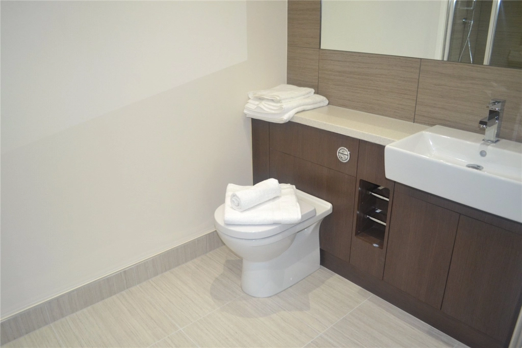 1 bedroom apartments/flats for sale in Aerodrome Road, Beaufort Park - NW9 view 7