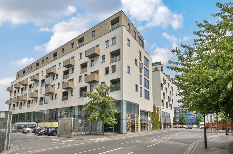 1 bedroom apartments/flats to sale in Capitol Way, Colindale-image 1