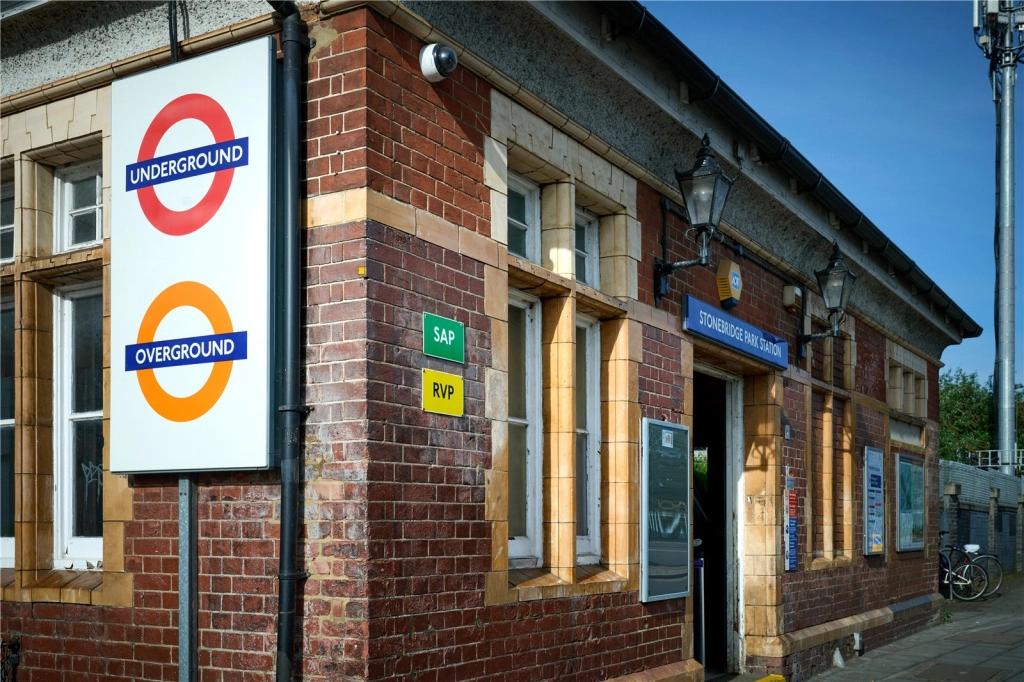 2 bedrooms apartments/flats for sale in Quay Walk, Wembley - HA0 view 20