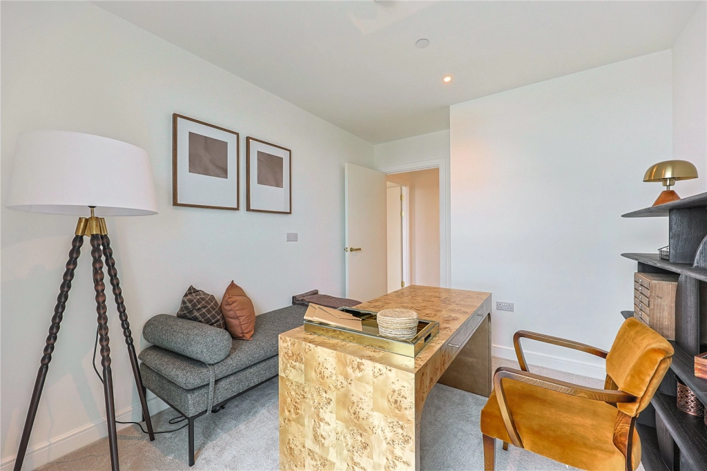 3 bedrooms apartments/flats for sale in Quay Walk, Wembley - HA0 view 15