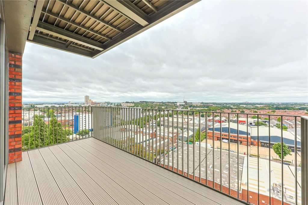 3 bedrooms apartments/flats for sale in Quay Walk, Wembley - HA0 view 7