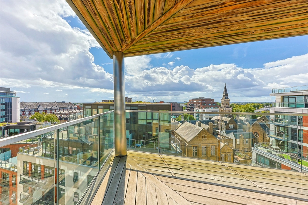 2 bedrooms apartments/flats for sale in Longfield Avenue, Ealing - W5 view 10